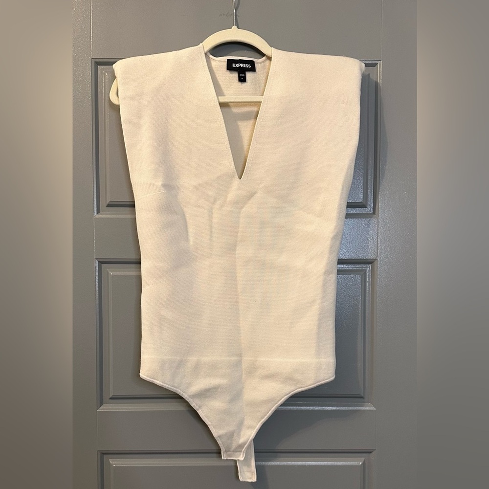 Express Cream V-Neck Structured Shoulder Bodysuit